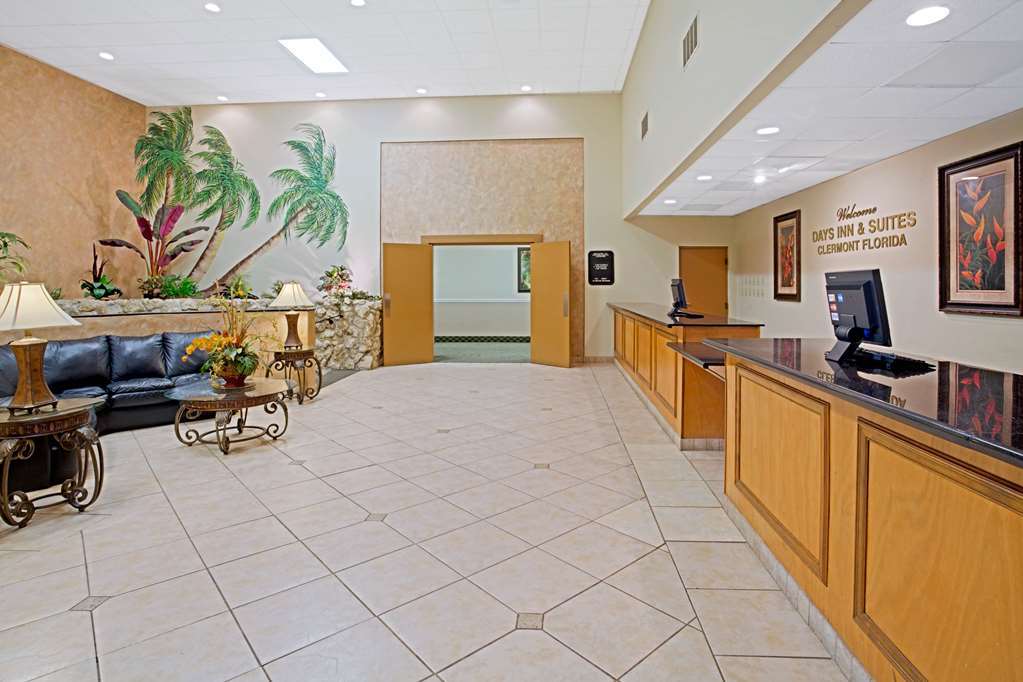 Days Inn & Suites By Wyndham Клермонт Интериор снимка